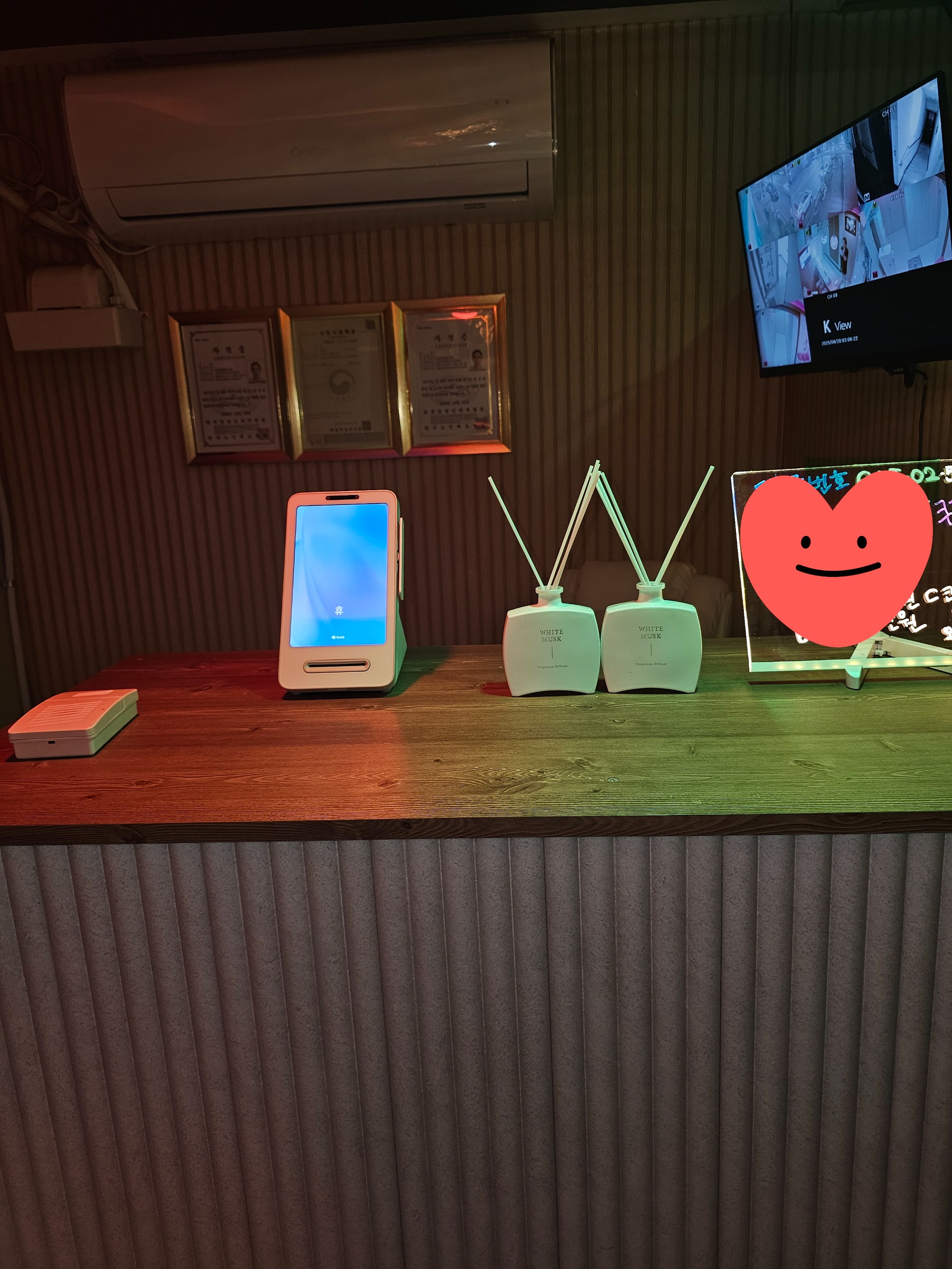 새로단장해서 깨끗하고 깔끔해요